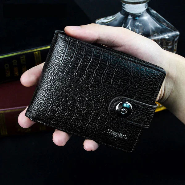Button-Closure Leather Men’s Wallet