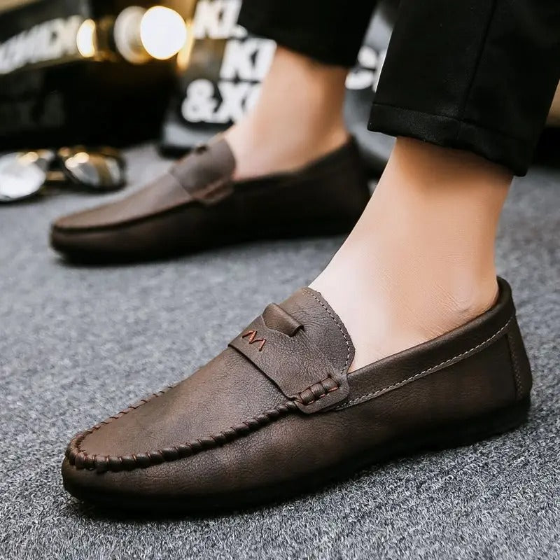 UrbanSoft Black Moccasins