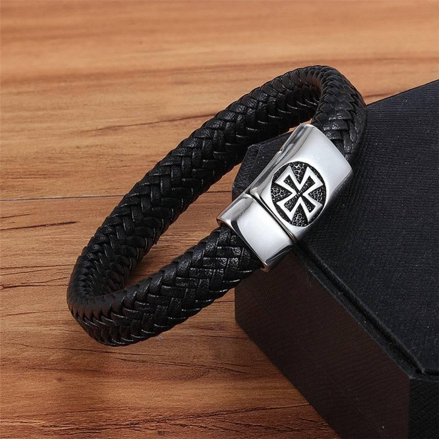 Crossed Leather Men’s Bracelet